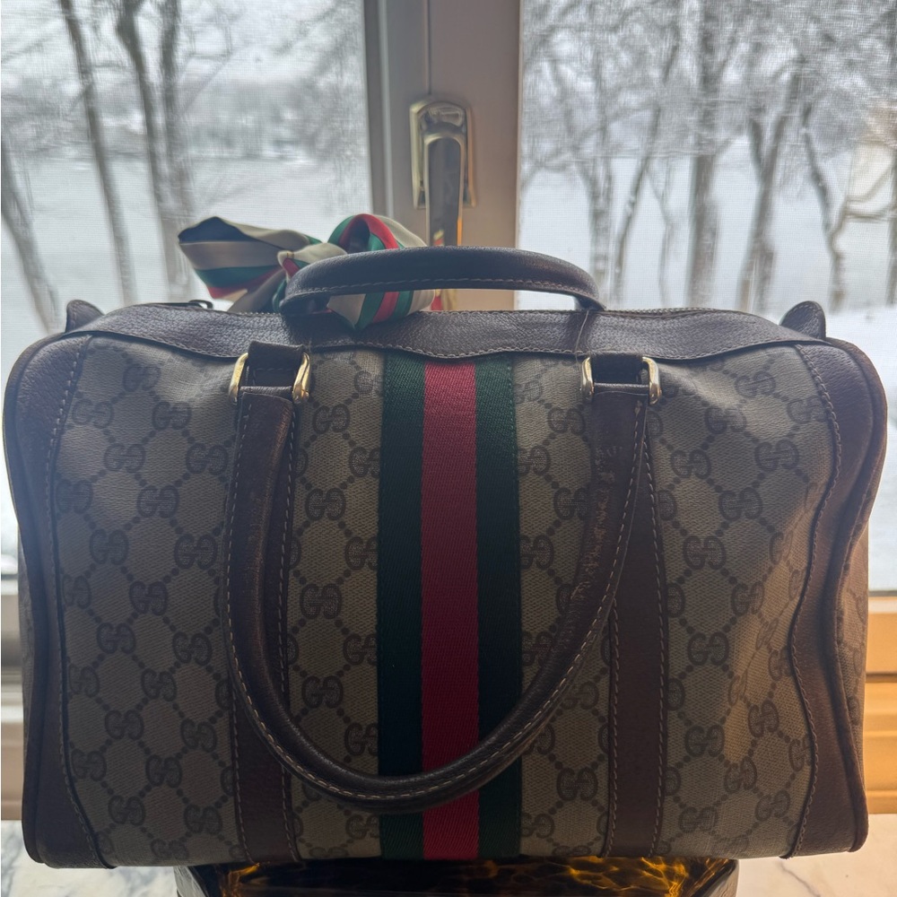 Gucci Ophidia Satchel Monogram Bag. Comes with cherry 🍒 charm - Picture 3 of 15